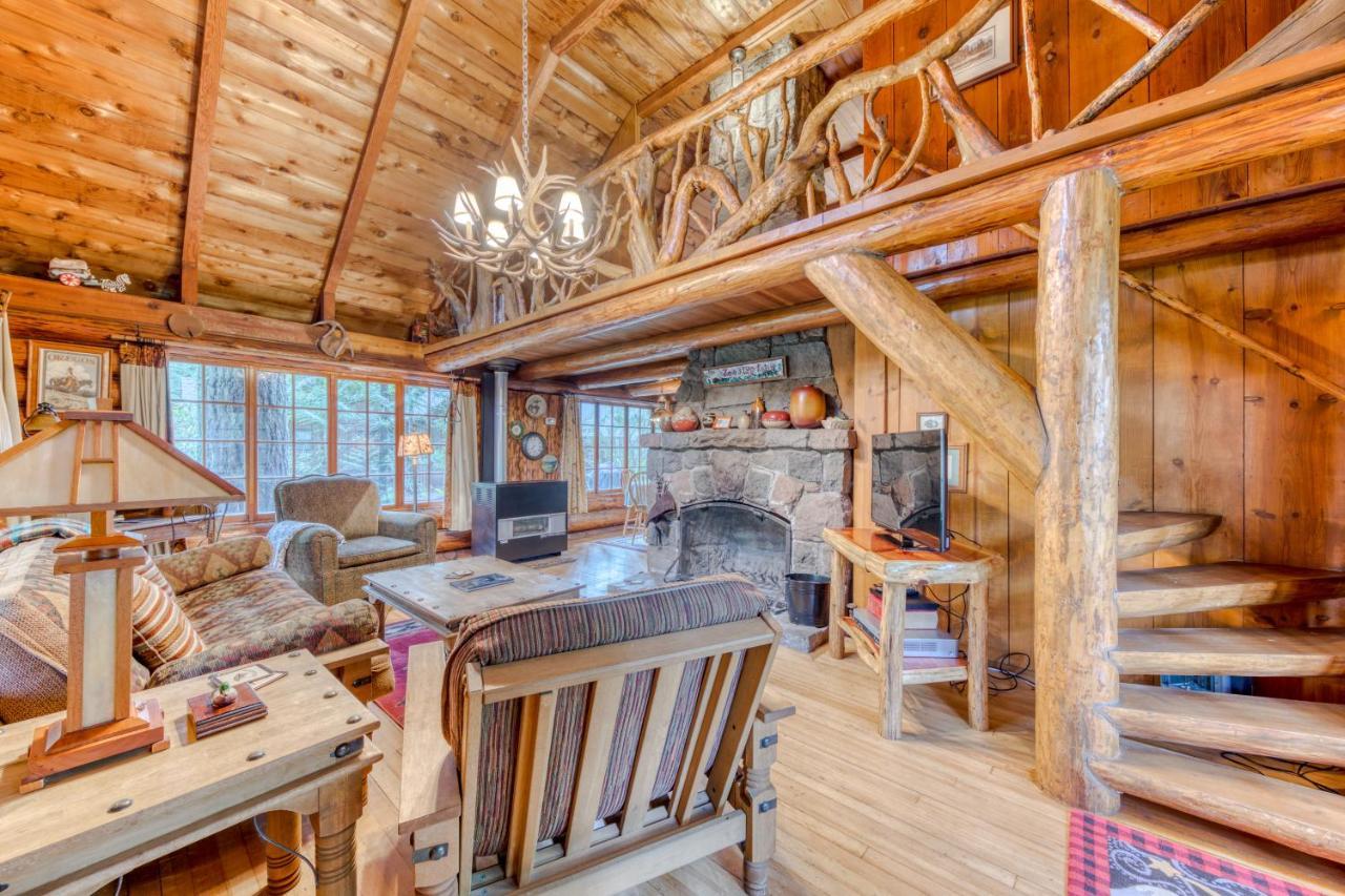 Zoe'S Log Cabin Welches Exterior photo