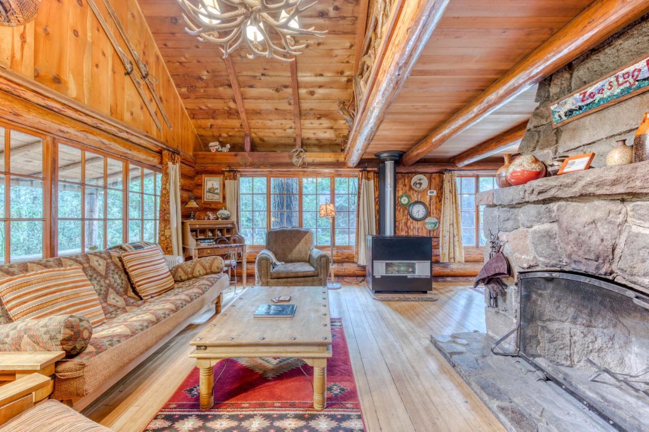 Zoe'S Log Cabin Welches Exterior photo